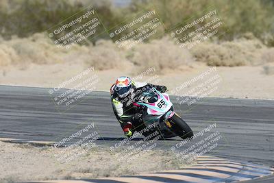 media/Dec-07-2025-CVMA (Sun) [[3e7d2de5dc]]/Race 7-Formula Lightweight Twins Shootout/